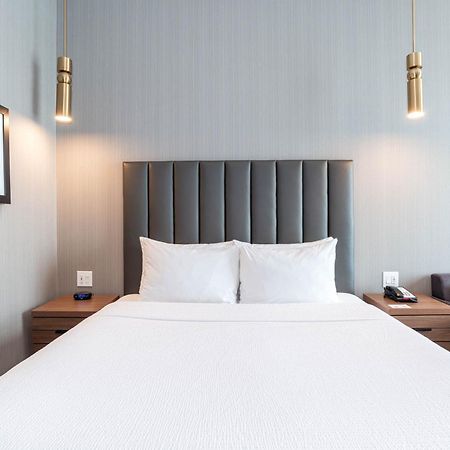 Sandman Signature Sherwood Park Hotel エクステリア 写真