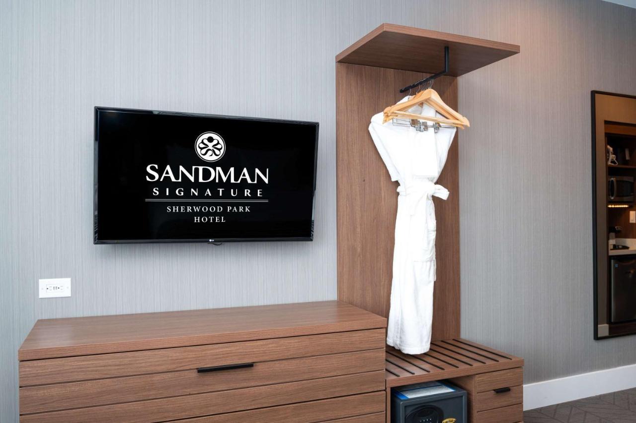 Sandman Signature Sherwood Park Hotel エクステリア 写真